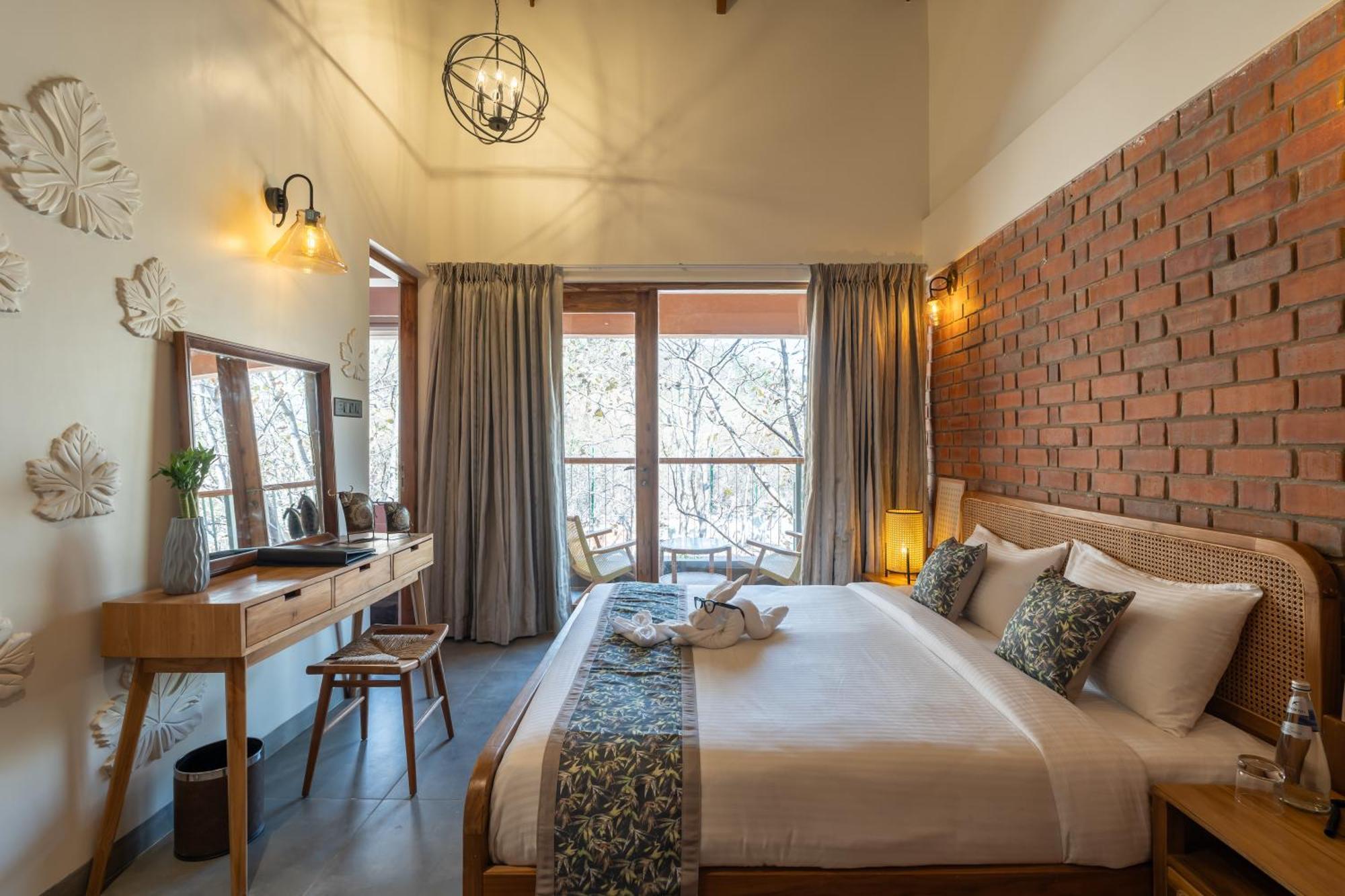 The Foresta Resort ,Mulshi Paud Экстерьер фото