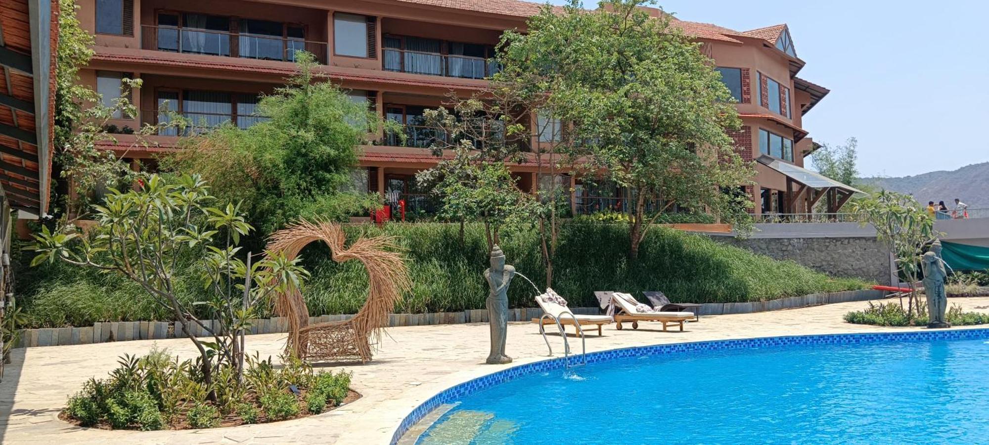 The Foresta Resort ,Mulshi Paud Экстерьер фото
