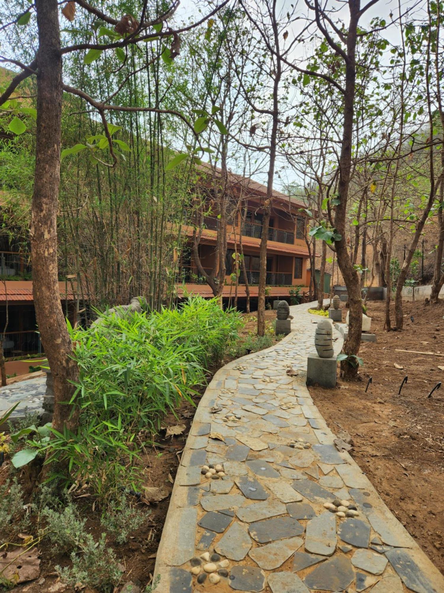 The Foresta Resort ,Mulshi Paud Экстерьер фото