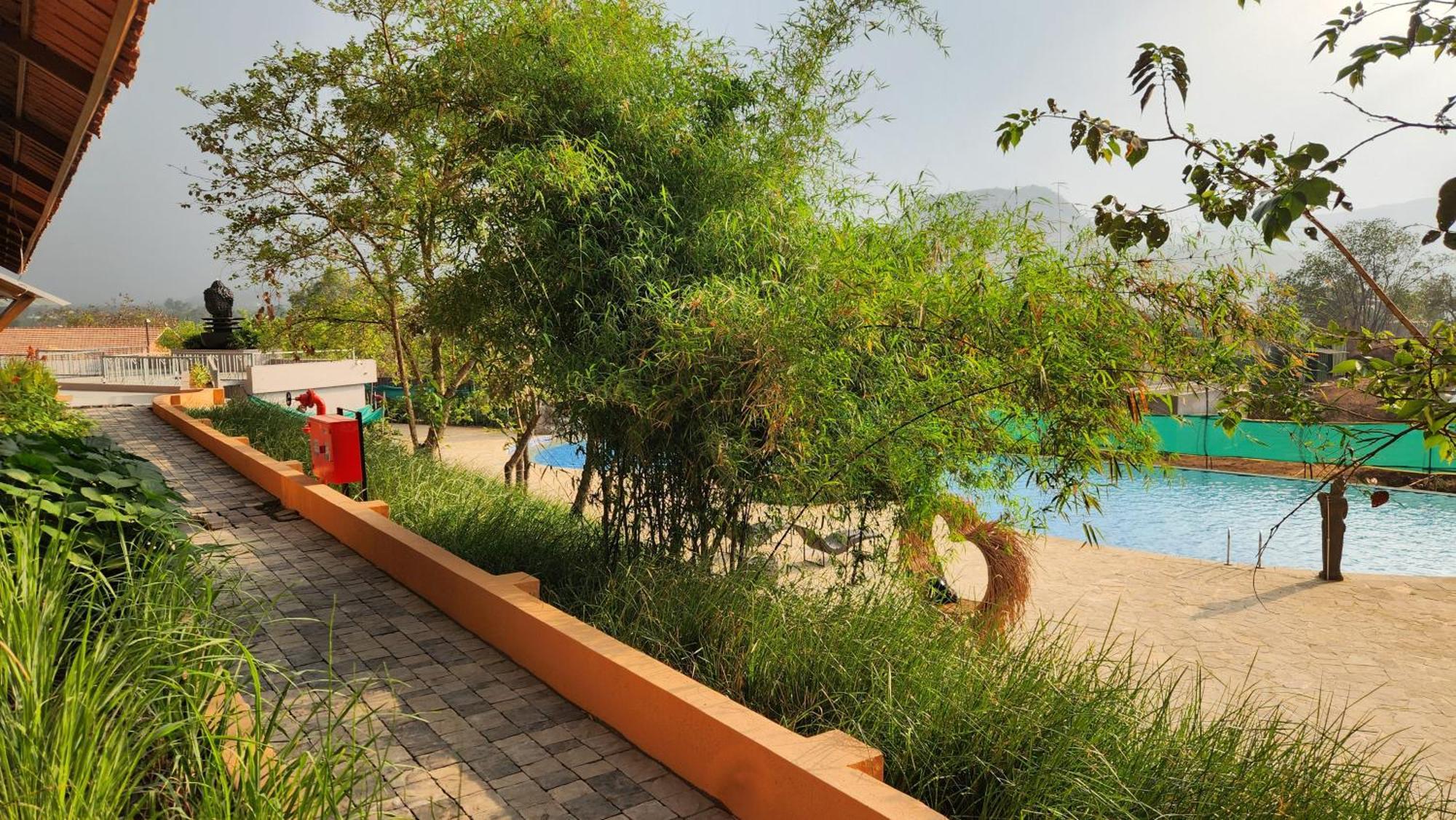 The Foresta Resort ,Mulshi Paud Экстерьер фото